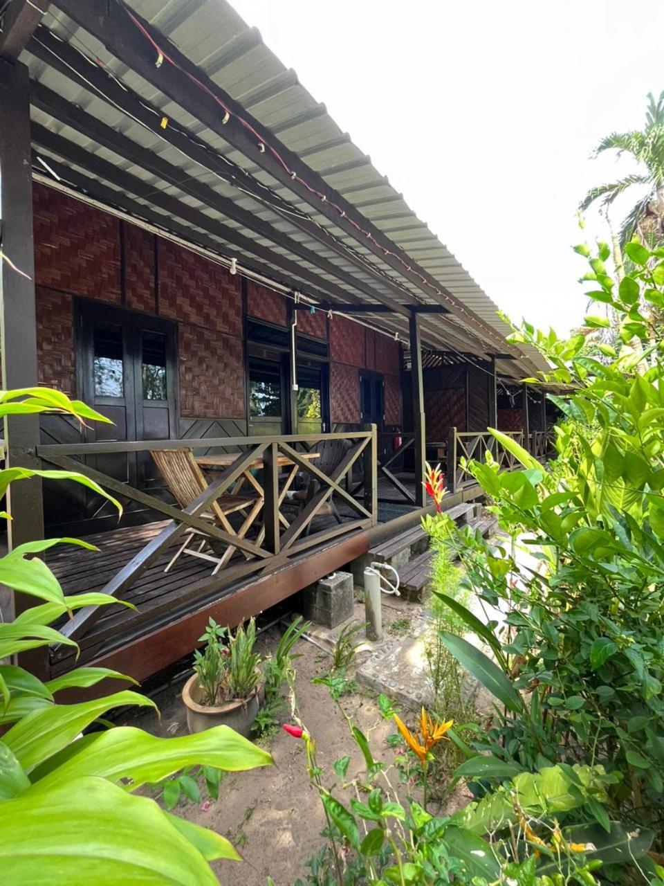 The Station Tioman Hotel Kampong Ayer Batang Exterior foto